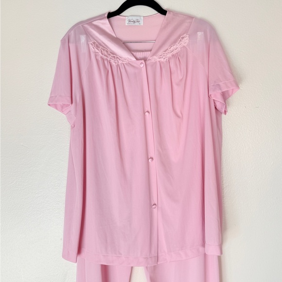 Vintage Vanity Fair  PJ Set Pink Sz L EUC - Picture 3 of 7